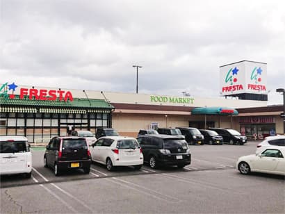 キッチンカーに利用可能な駐車場スペース1