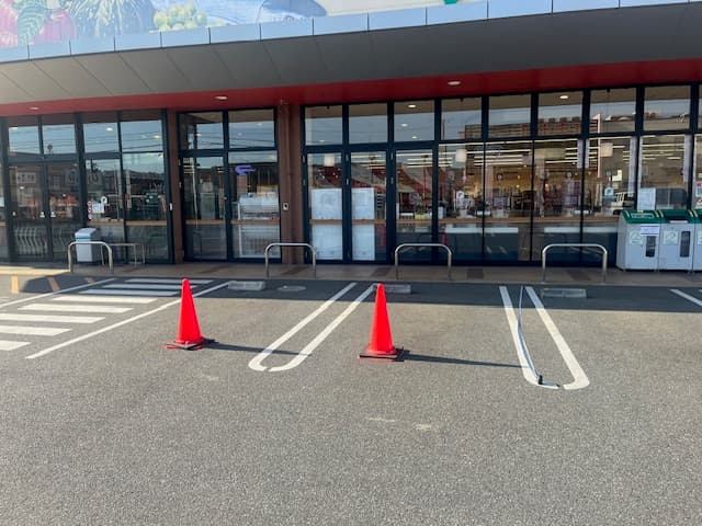 キッチンカー、プロモーションイベントに利用可能な屋外スペース1