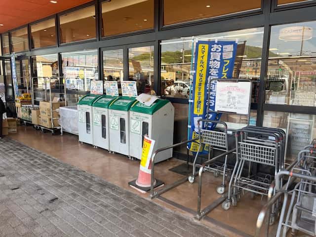 プロモーションイベントに利用可能な軒下スペース