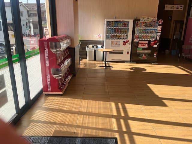 プロモーションに最適な風除室スペース