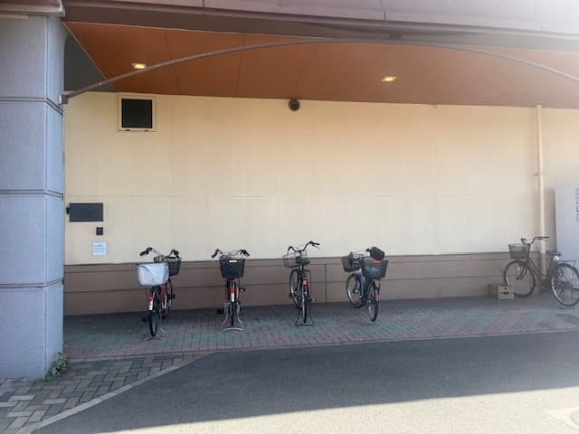 プロモーションイベントに利用可能な軒下スペース