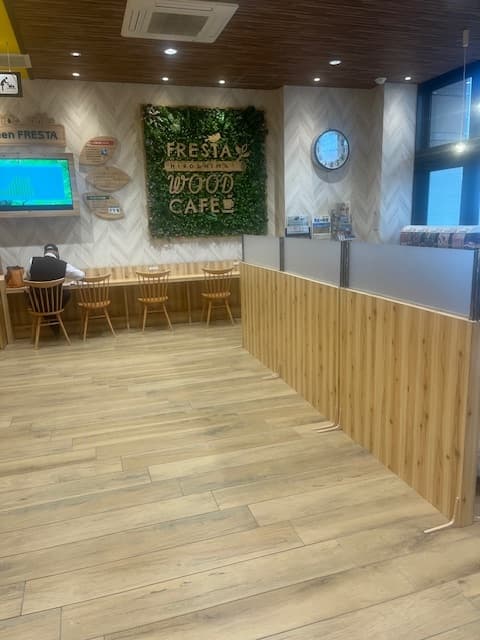 プロモーションイベントに最適な店内イートイン近くのスペース