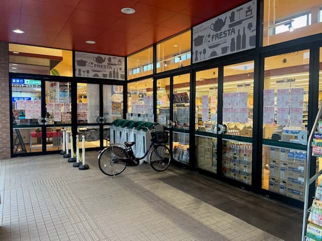 プロモーションイベント、物販に利用可能な店頭軒下スペース