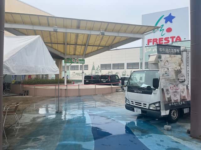 キッチンカー、プロモーションに利用可能な屋外スペース②