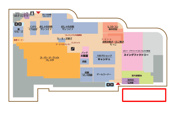 キッチンカーに利用可能な正面入り口駐車場スペースの図面・フロアマップ