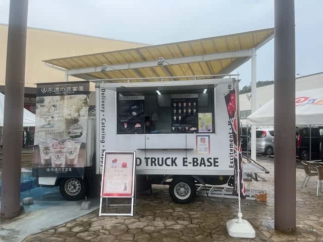 キッチンカー、プロモーションに利用可能な屋外スペース①